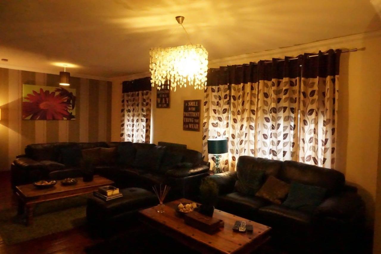 Innis House Insch Esterno foto