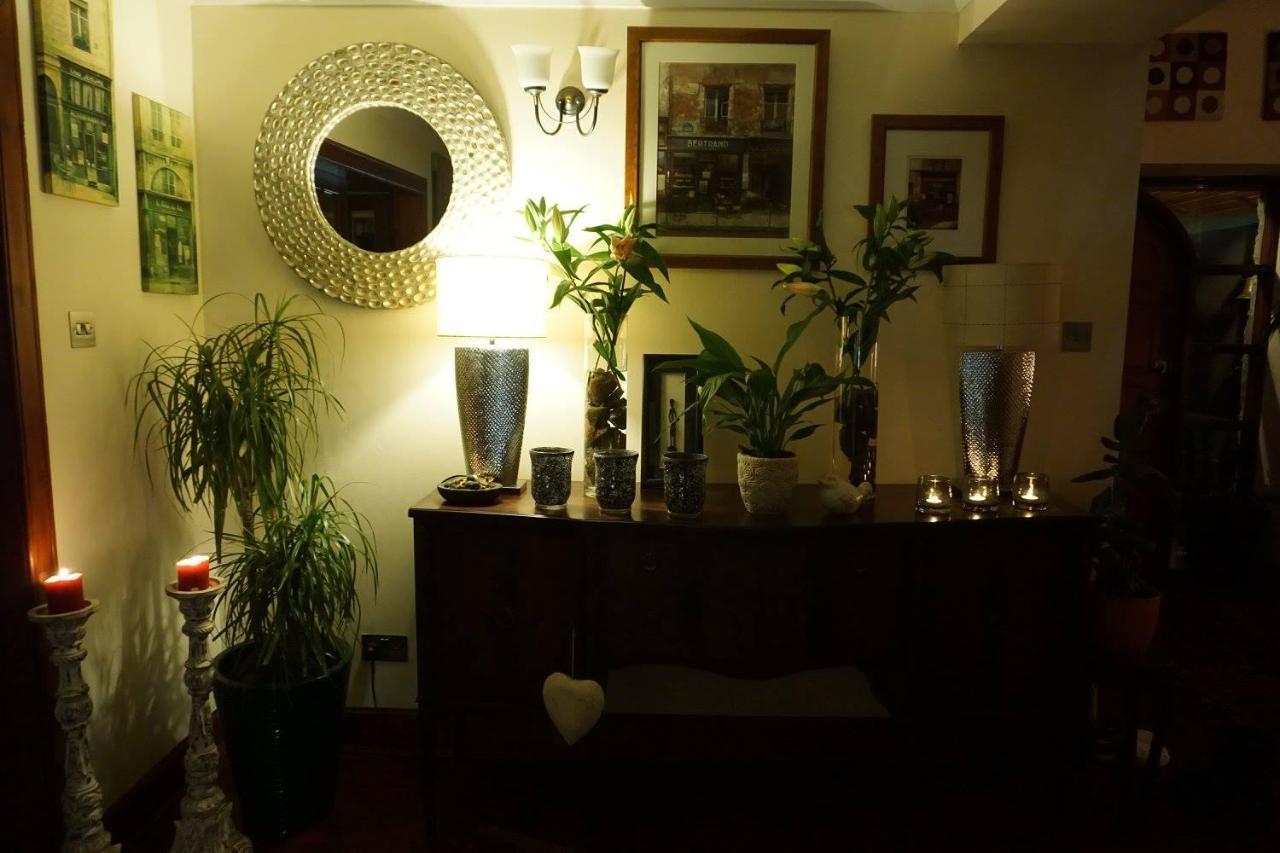 Innis House Insch Esterno foto